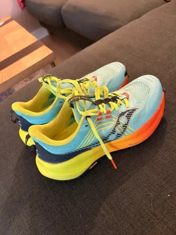 Saucony Xodus Ultra 4 Running Shoes d'occasion