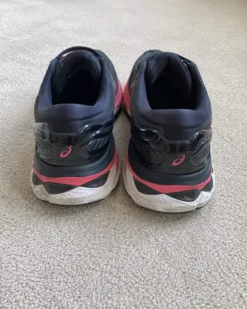 Used Asics Gel-Kayano 27 bike — image 4 of 7