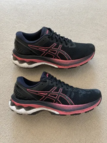 Used Asics Gel-Kayano 27 Running Shoes