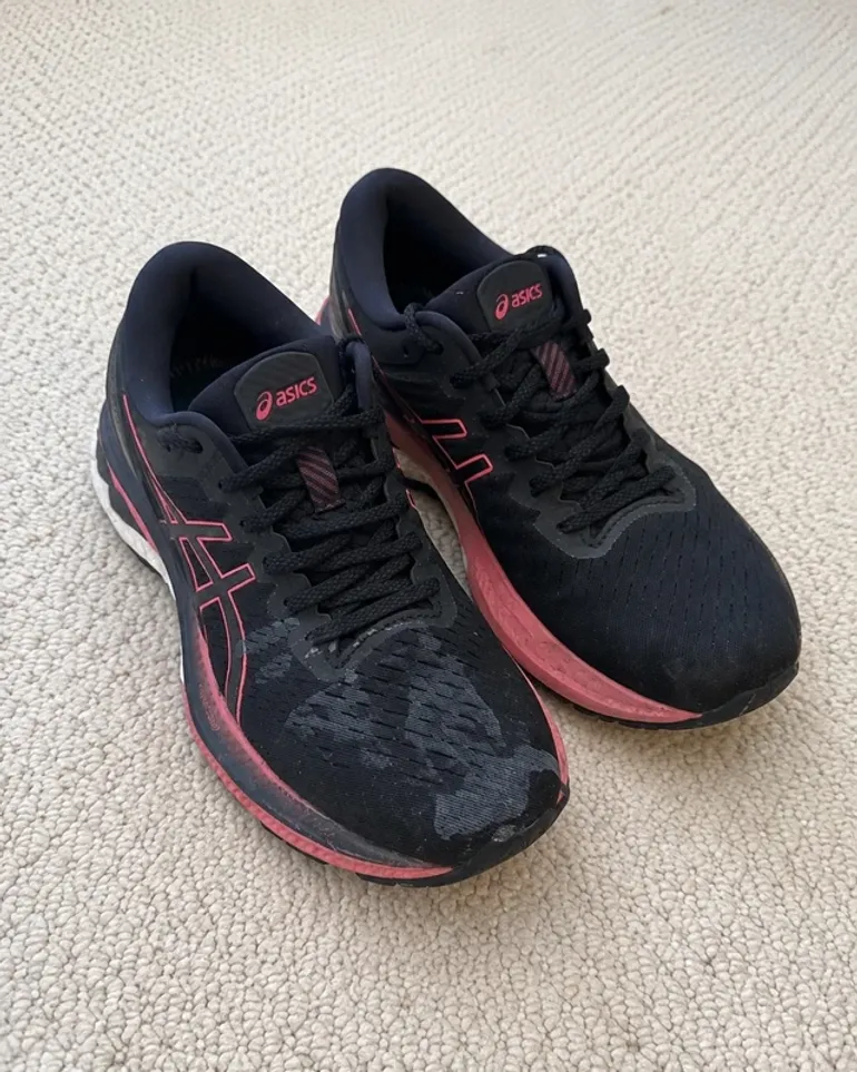 Used Asics Gel-Kayano 27 bike — image 2 of 7