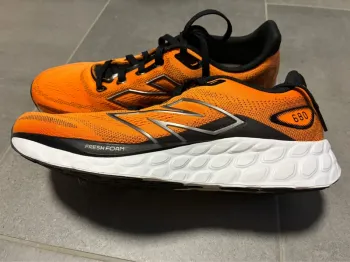 New Balance Fresh Foam 680 bike de segunda mano — imagen 3 de 9