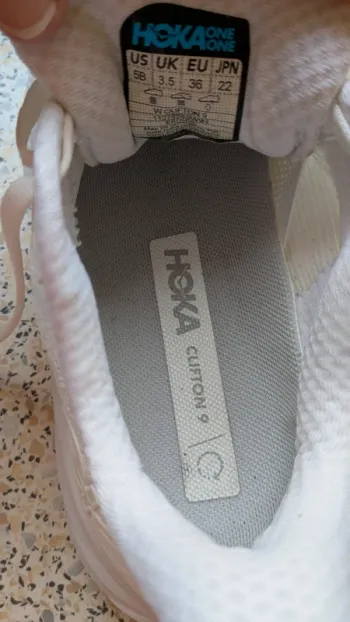 Hoka Clifton 9 bike usato — immagine 2 di 5