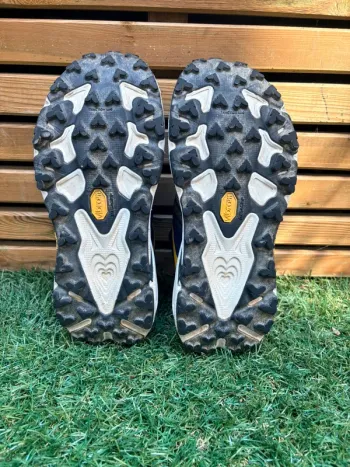 Used Hoka Speedgoat 7 bike — image 4 of 5