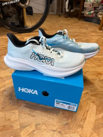 Used Hoka Mach 6 Running Shoes