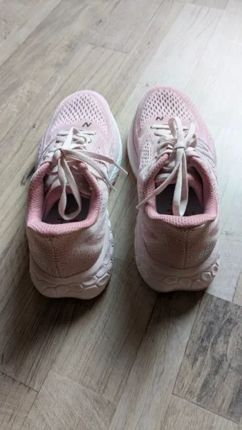 Gebrauchtes New Balance 880v14 bike — Bild 2 von 7
