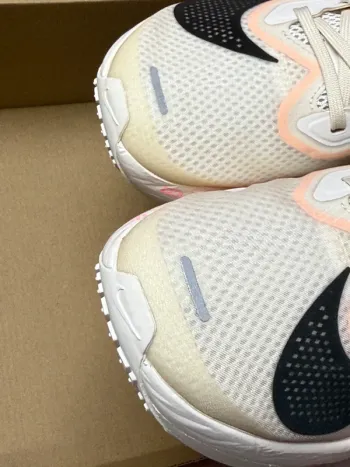 Używany Nike Zoom Fly 6 bike — zdjęcie 6 z 8