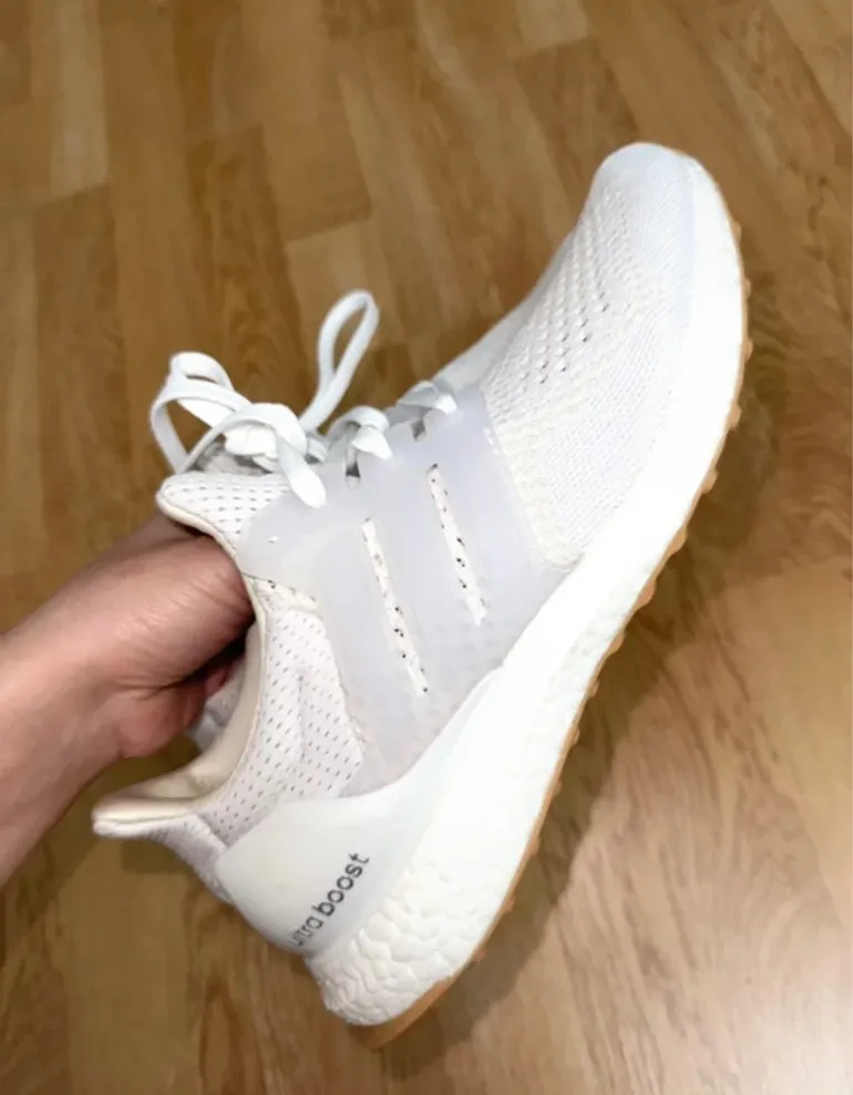 Tweedehands Adidas Ultraboost 1.0 bike — afbeelding 2 van 7