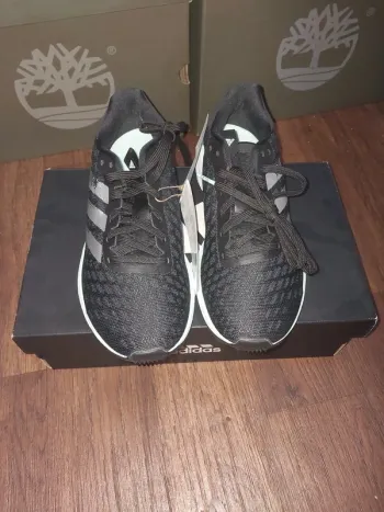 Použité Adidas SL20W Running Shoes