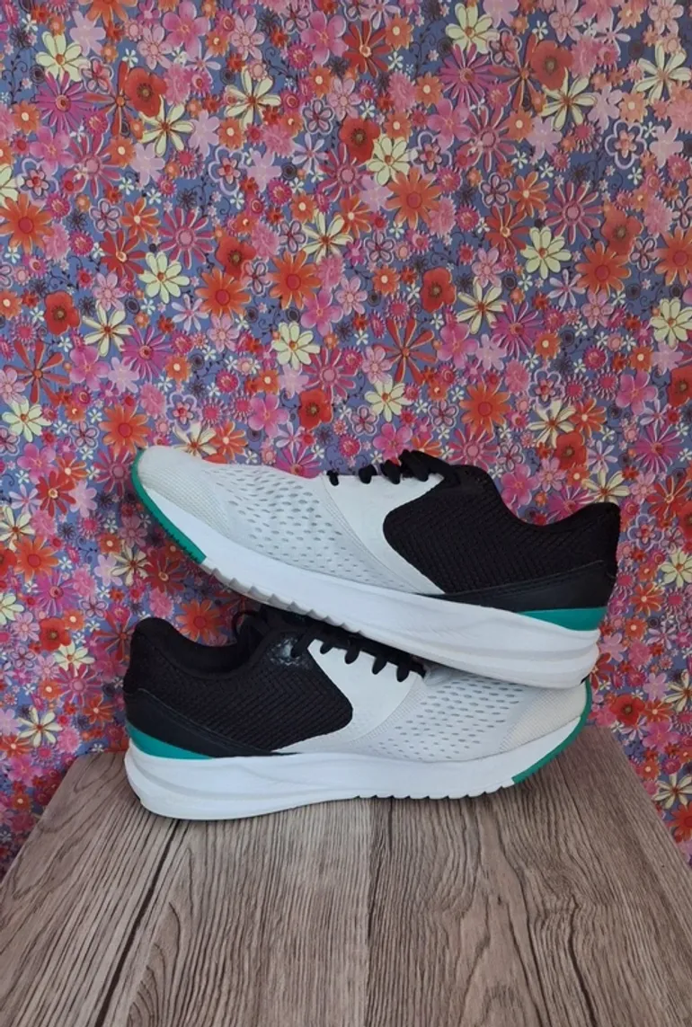 New Balance Sneakers Femme bike d'occasion — image 7 sur 11
