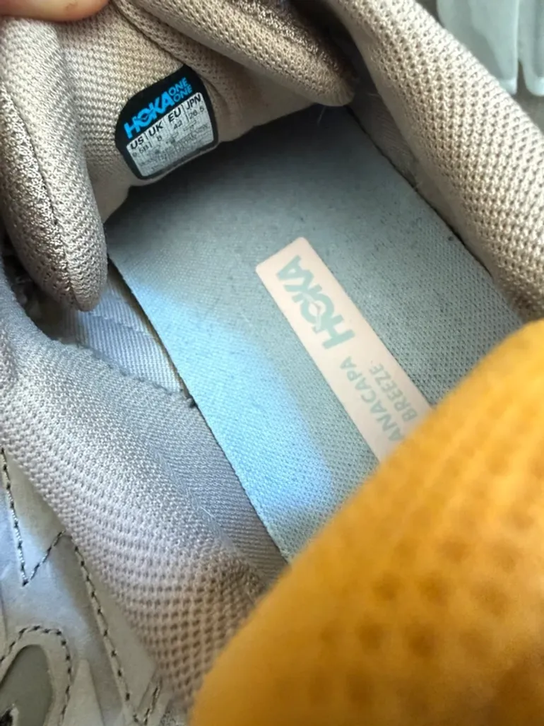 Used Simple Hoka Shoes bike — image 3 of 4