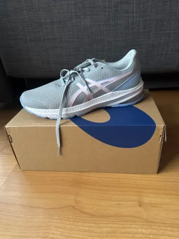 Asics GT-1000 12 GS Running Shoes usato