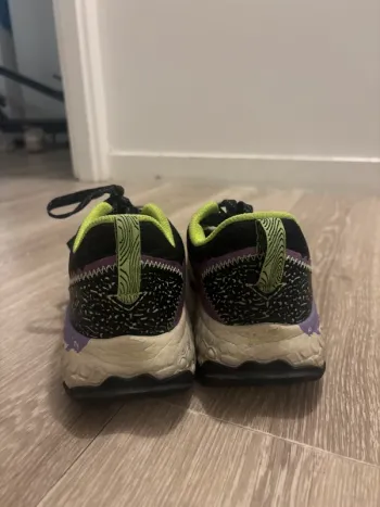 Used New Balance Sneaker bike — image 4 of 6