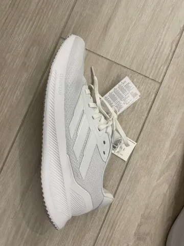Used Adidas Runfalcon 5 Running Shoes