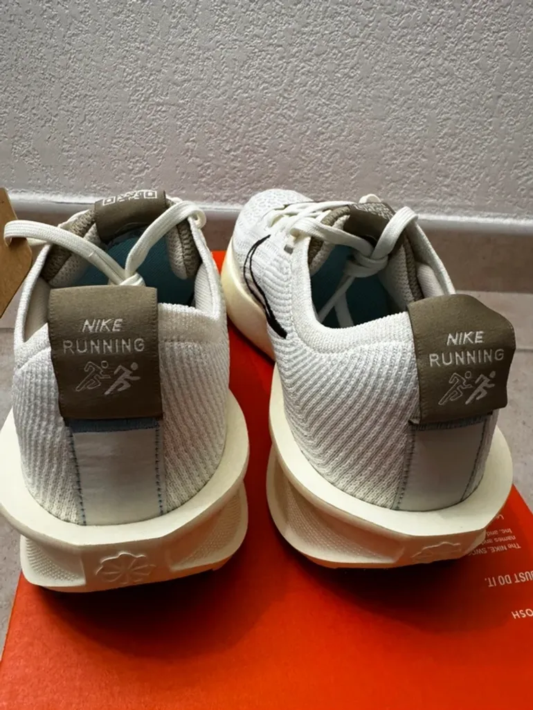 Nike Interact Run bike d'occasion — image 4 sur 7