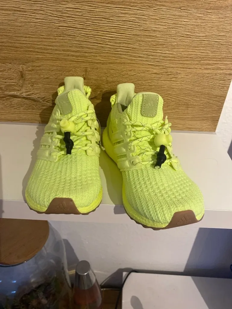 Used Adidas Ivy Park bike — image 2 of 7