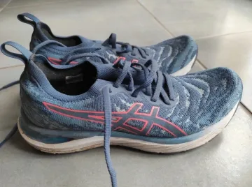 Used Asics Gel Cumulus 23 Running Shoes