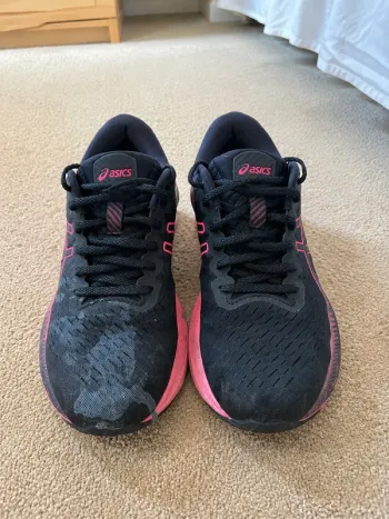 Used Asics Gel Kayano 27 bike — image 2 of 6