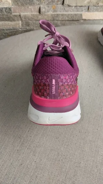 Used Autre React Infinity Run Flyknit 3 bike — image 3 of 6