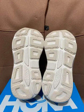 Used Hoka Baskets bike — image 3 of 11