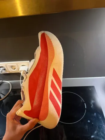 Tweedehands Adidas Hyperboost Edge bike — afbeelding 4 van 7
