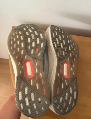 Adidas Ultraboost 5 Hermanos Koumori bike de segunda mano — imagen 6 de 6