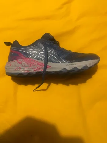 Asics GEL-Trabuco Terra bike de segunda mano — imagen 3 de 7