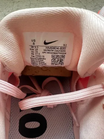 Nike Vomero 18 bike usato — immagine 7 di 8