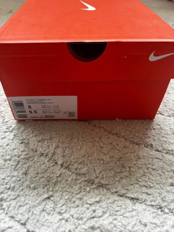 Nike Vomero 18 bike usato — immagine 8 di 8