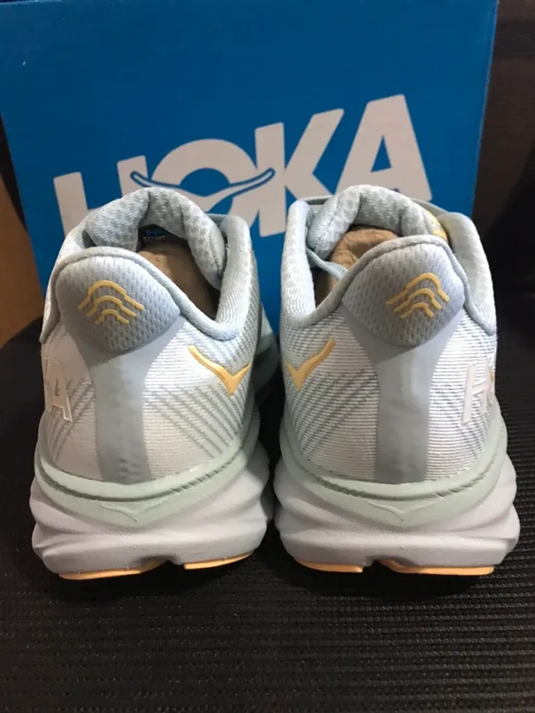Used Hoka Shoes bike — image 9 of 11