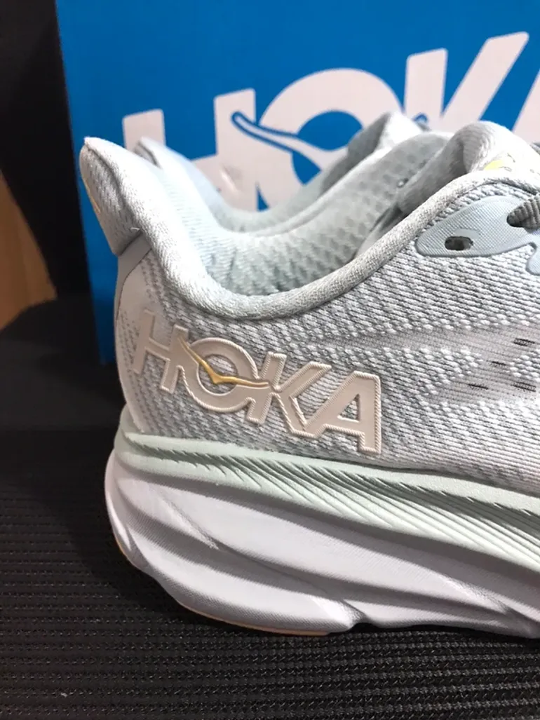 Used Hoka Shoes bike — image 3 of 11