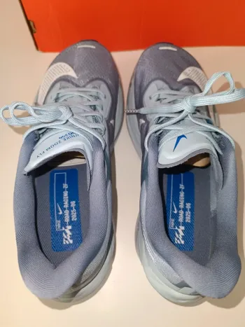 Tweedehands Nike Air Zoom Fly 6 bike — afbeelding 11 van 14