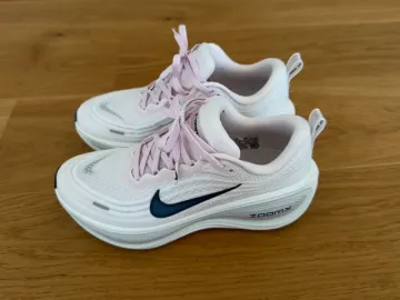 Used Nike Vomero Plus Running Shoes