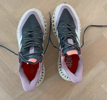 Used Adidas 4DFWD 2 bike — image 2 of 5