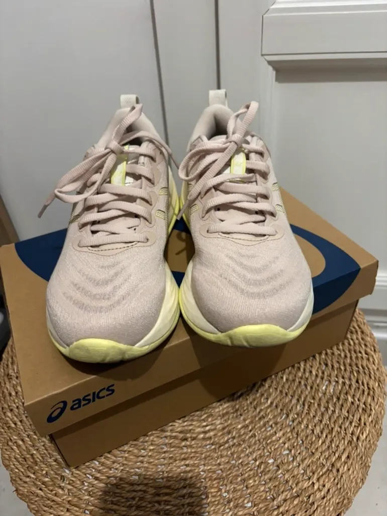 Tweedehands Asics Gel-Cumulus bike — afbeelding 2 van 8