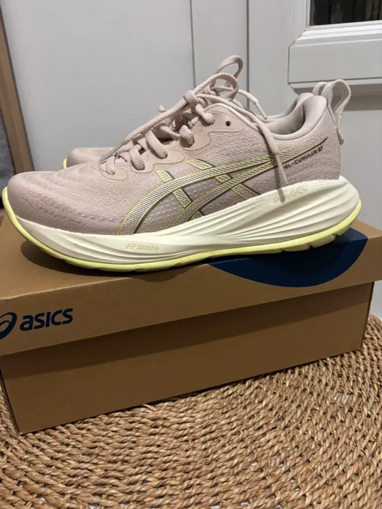 Tweedehands Asics Gel-Cumulus bike — afbeelding 5 van 8