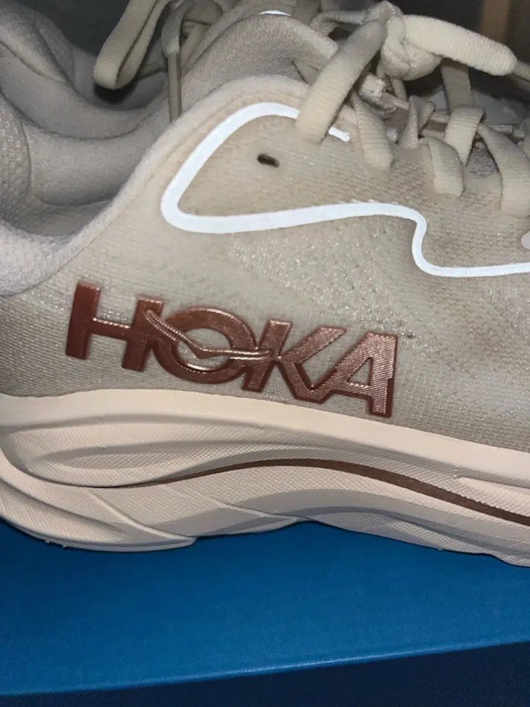 Used Hoka Running Shoes bike — image 2 of 4