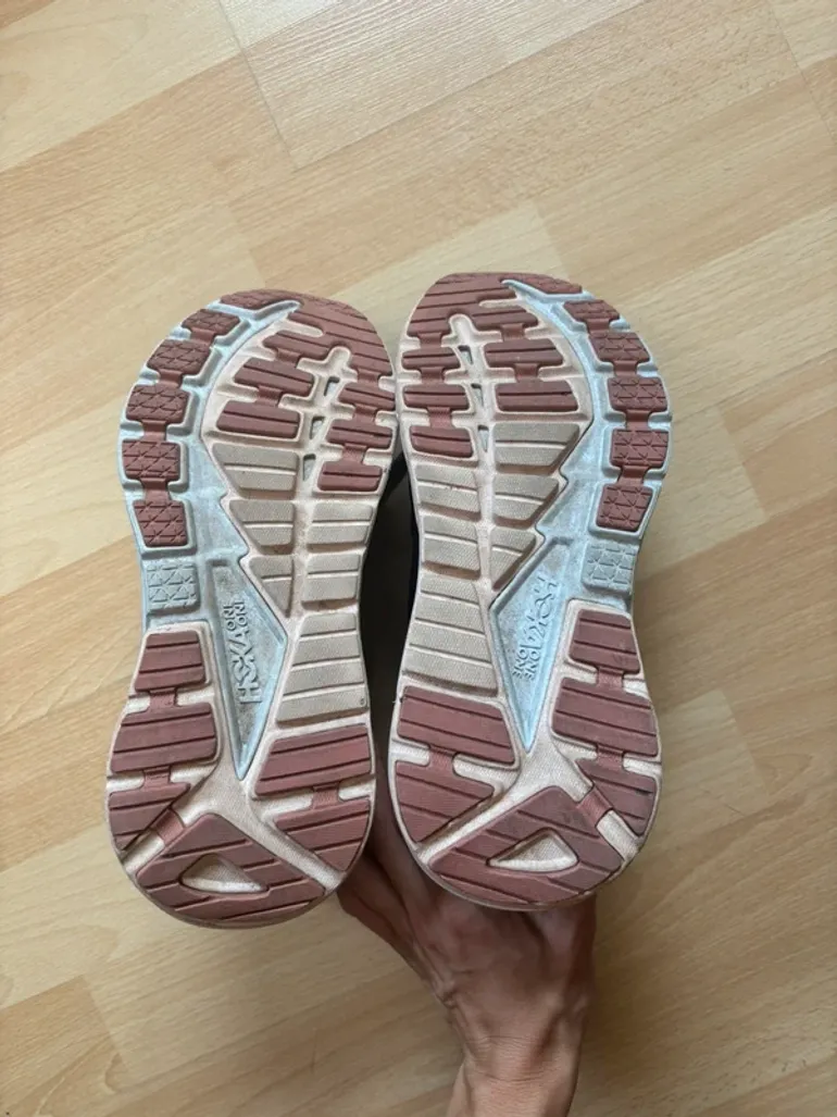 Used Hoka Gaviota 3 bike — image 4 of 5
