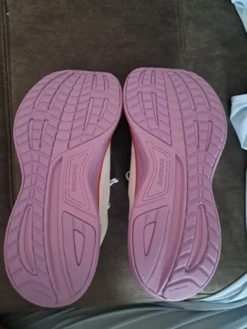Used Saucony Ride 18 bike — image 7 of 7