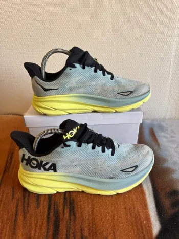 Tweedehands Hoka Clifton 9 Running Shoes