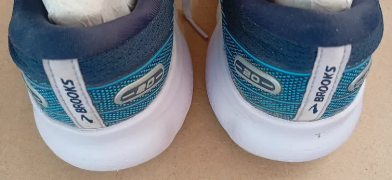Used Brooks Glycerin 20 bike — image 6 of 8