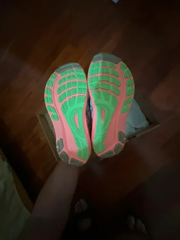Tweedehands Scarpa GEL-KAYANO 31 bike — afbeelding 4 van 4