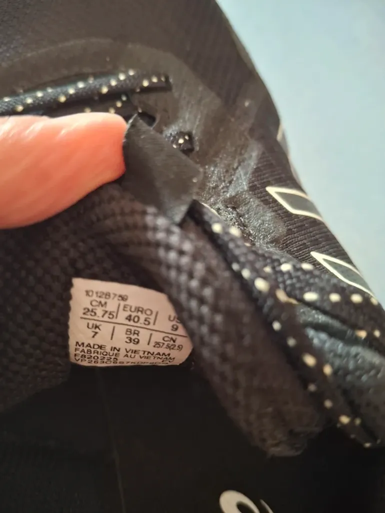 Used Asics Venture 10 bike — image 4 of 8