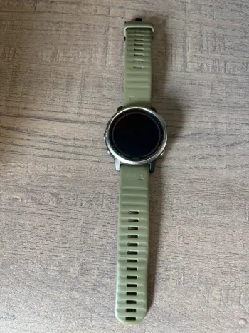 Gebrauchtes Garmin fenix 6s solar Electronics