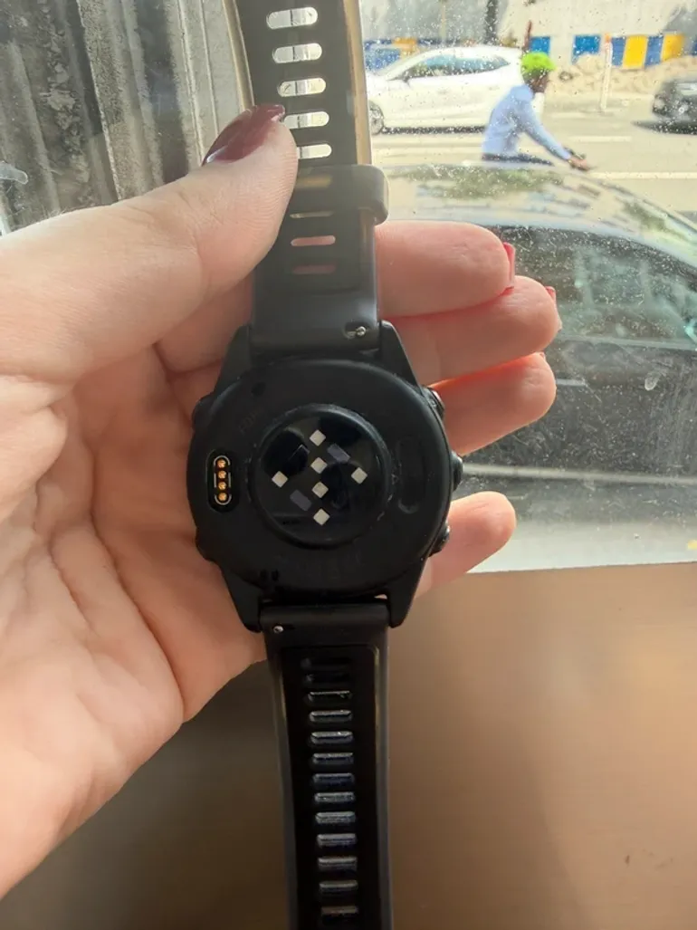 Used Garmin Forerunner 570 bike — image 5 of 11