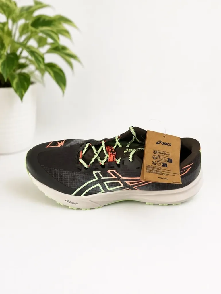 Used Asics Fuji lite 7 bike — image 2 of 3