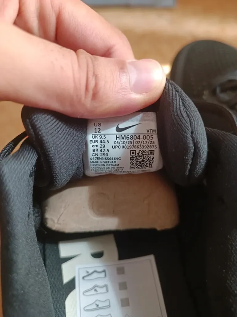 Used Nike Vomero 18 bike — image 6 of 8