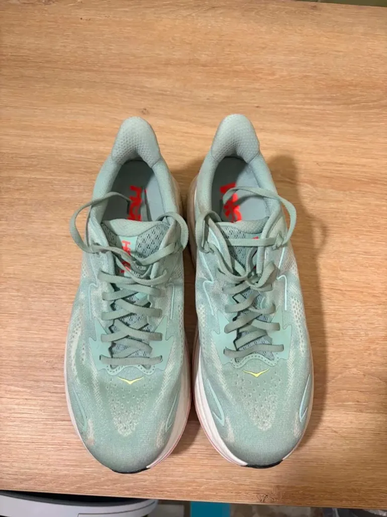 Used Hoka Clifton 10 bike — image 2 of 3