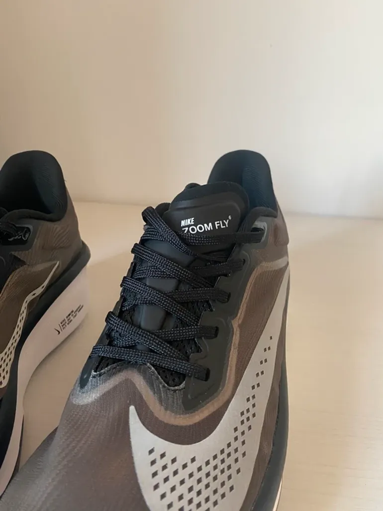 Used Nike Zoom Fly 6 bike — image 4 of 5