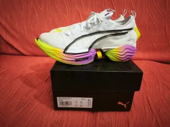 Used Elite Fast Nitro 2 Running Shoes