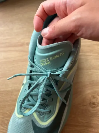 Used Lauf Nike Zoom Fly 6 bike — image 5 of 5